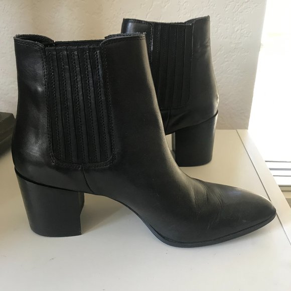 Steve Madden Booties - Picture 3 of 4